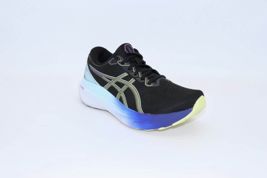 Picture of the Asics Gel-Kayano 30