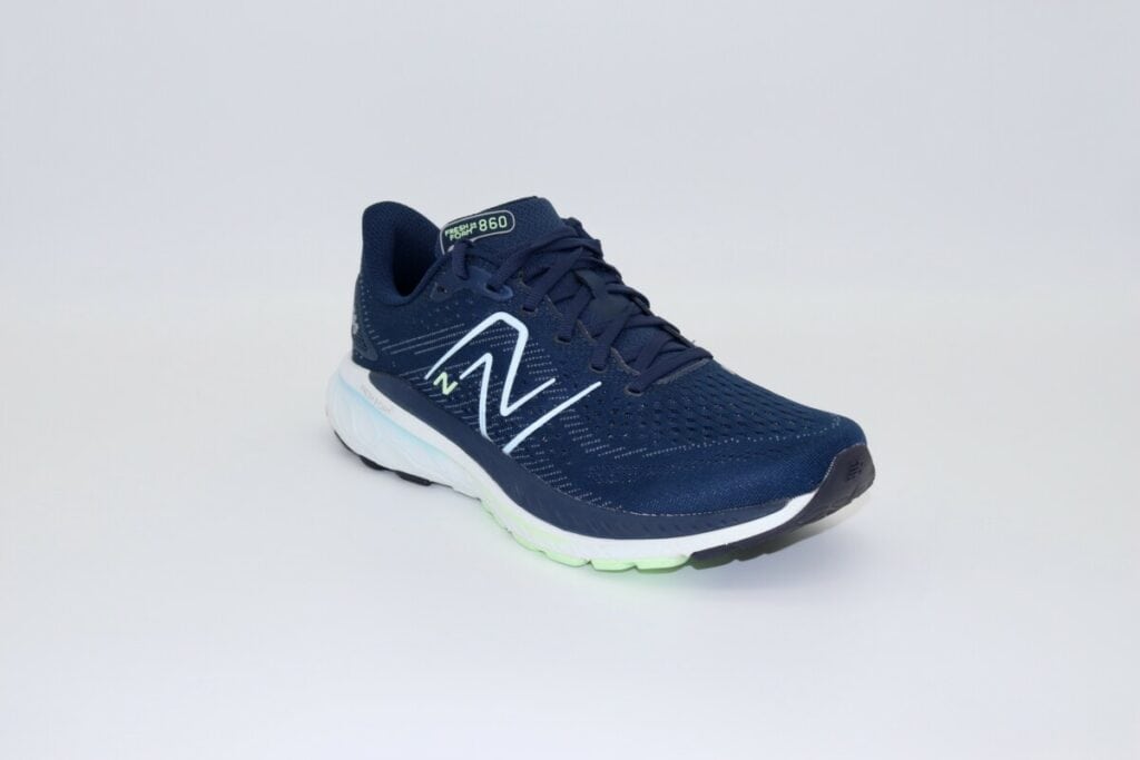 Picture of New Balance 860 V13