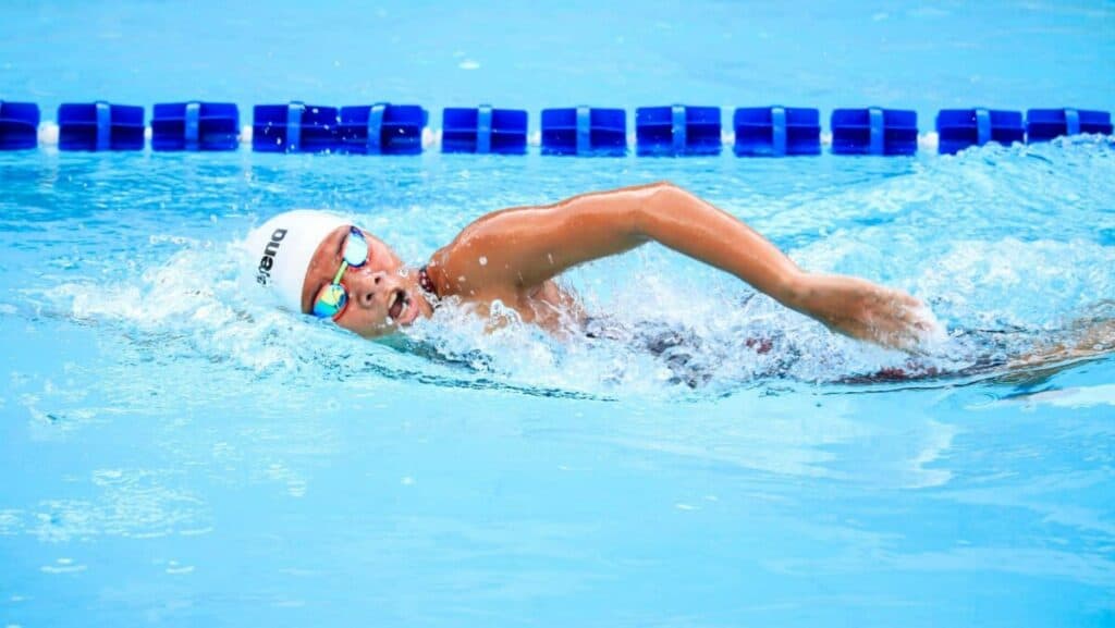 Picture of a person doing Front Crawl
